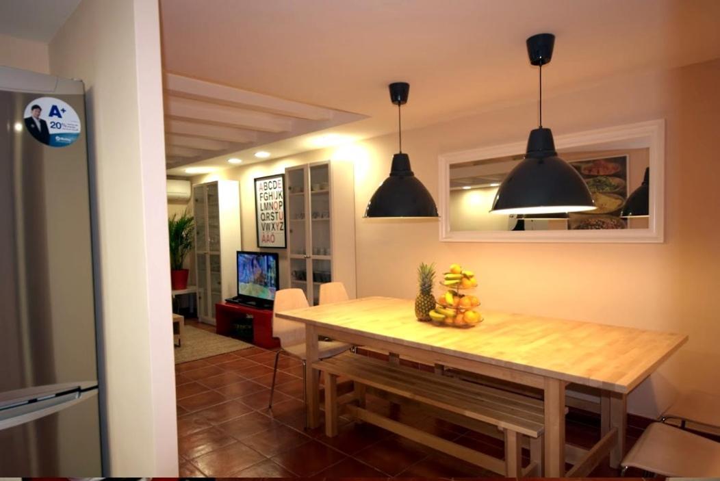 Ramblas Duplex 4br Terrace Pool Table & Ping Pong Appartamento