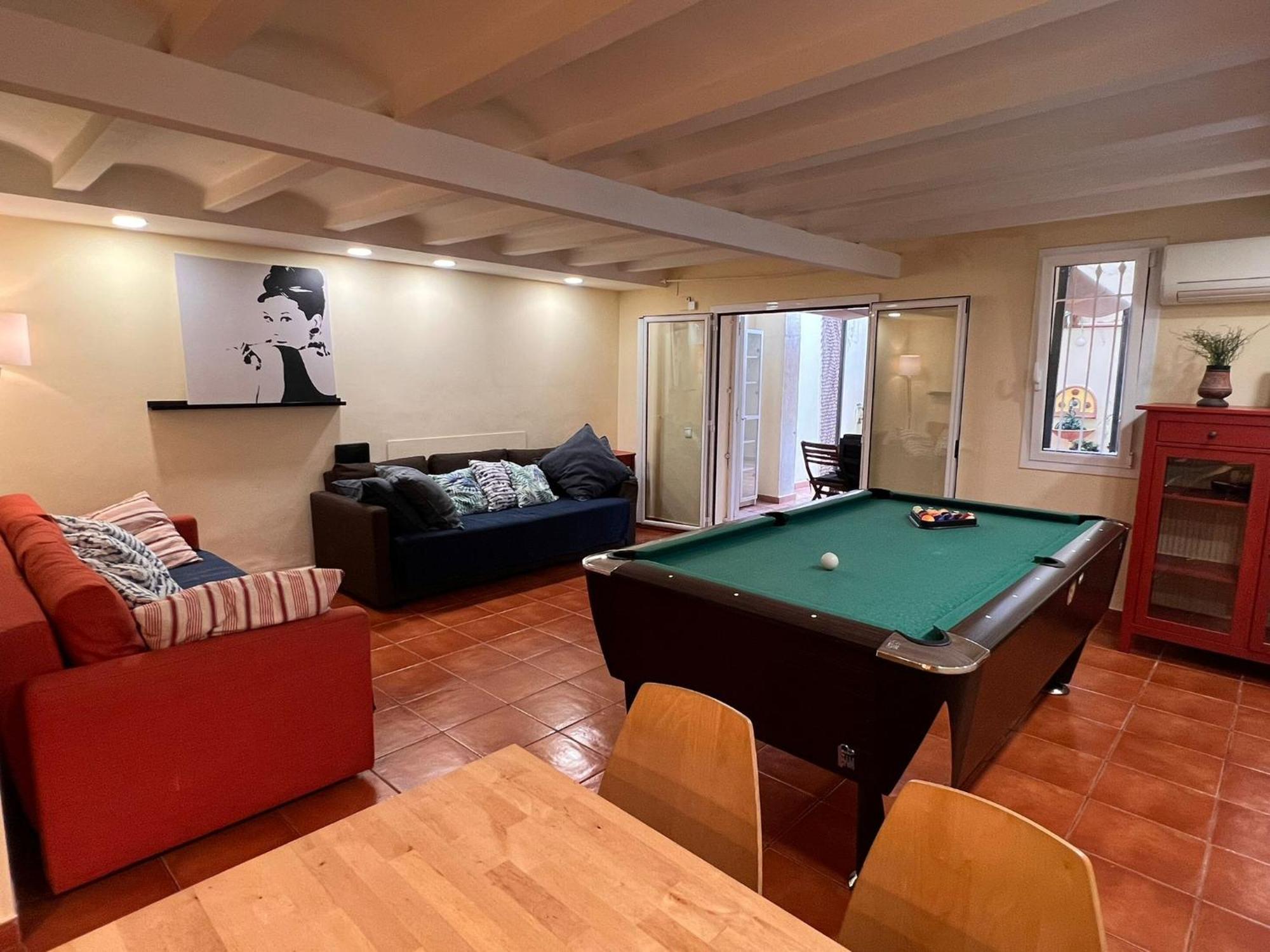 Ramblas Duplex 4br Terrace Pool Table & Ping Pong Barcelona
